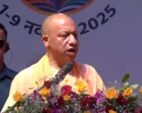 जब लोग पढ़ते हैं तो देश आगे बढ़ता है..., सीएम योगी ने  गोरखपुर विश्वविद्यालय में  किया पुस्तक महोत्सव का उद्घाटन