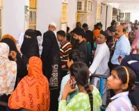 Moradabad: ठंड से बढ़ रही जोड़ो में सूजन और गले में संक्रमण...OPD में 50 फीसदी मरीजों को यही दिक्कत