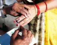 पंचायत चुनाव : ड्राफ्ट नामावलियों की पाण्डुलिपि 24 तक तैयार करने के डीएम ने दिए निर्देश