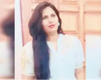 UP: पड़ोस की किशोरी संग टहलने निकली थी...आईआईटी कानपुर की छात्रा ने गंगा में लगाई छलांग