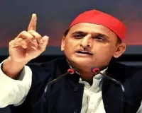     फतेहपुर: मृतक लेखपाल के घर पहुंचे सपा प्रमुख अखिलेश यादव, कहा- लोकसभा में उठायेंगे बीएलओ का मुद्दा 