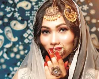 मॉडल आफ द वीक