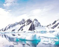 तेजी से पीछे हट रहा है अंटार्कटिक ग्लेशियर
