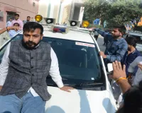 Bareilly : नगर निगम बना अखाड़ा...एबीवीपी नेताओं और अधिकारियों में हाथापाई, हंगामा