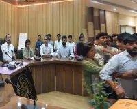 Bareilly : ABVP का आरोप...69 हजार लेकर एक घंटे पहले काट दी थी ऑडिटोरियम की बिजली, रसीद तक नहीं दी