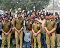 बाराबंकी पुलिस को मिला बड़ी कामयाबी: 30 लाख के 160 गुम मोबाइल बरामद, स्वामियों को सौंपे