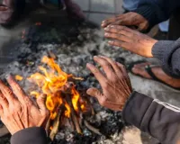 उत्तर भारत में ठंड का प्रकोप जारी : जम्मू-कश्मीर के कई हिस्सों में तापमान शून्य से नीचे  