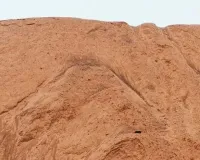 ओवरलोड ट्रकों का बेखौफ खेल जारी..जिम्मेदारों की मिलीभगत से फल-फूल रहा अवैध मौरंग कारोबार