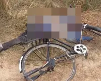 अमेठी: युवक की ईंट से कूच-कूच कर निर्मम हत्या, शव सड़क किनारे फेंका, शिनाख्त के बाद जांच में जुटी पुलिस