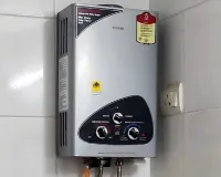 UP: गैस का गीजर बना दंपति का काल... बंद बाथरूम में दम घुटने से दोनों की मौत 