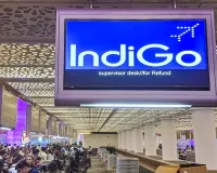 Indigo Flight Cancellation : आसमान छूते किरायों के खिलाफ सरकार ने विमानन कंपनियों को दी चेतावनी, इंडिगो को फौरन रिफंड का दिया आदेश  