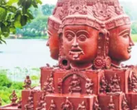 अमरकंटक की मिट्टी रंगों की अंतर्राष्ट्रीय उड़ान