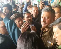 Moradabad: रेलवे स्टेशन पर मुख्य निरीक्षक से मारपीट...आक्रोशित कर्मियों ने घेरा जीआरपी थाना