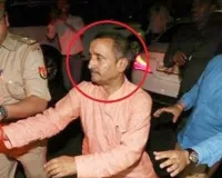 उन्नाव रेप केस : कुलदीप सेंगर को बड़ी राहत,  हाईकोर्ट ने निलंबित की आजीवन कारावास की सजा, शर्तों पर मिली जमानत 