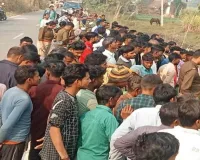 लखीमपुर खीरी: चांदामऊ में युवक का शव मिलने से सनसनी...डूबने से मौत की चर्चा