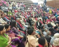 KGMU गोल्डन जुबली सेलिब्रेशनः यादों की चाशनी में सराबोर हुए केजीएमयू के पुरातन छात्र.... 50 साल बाद लौटे डॉक्टर, फिर गूंजे पुराने दोस्तों के ठहाके