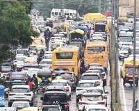 9 हजार वाहनों का पंजीकरण निलंबित... लगातार ट्रैफिक नियमों का उल्लंघन करने वालों पर सख्त कार्रवाई