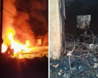 कोरबा में बाइक गोदाम में लगी भीषण आग, 25 मोटरसाइकिलें खाक