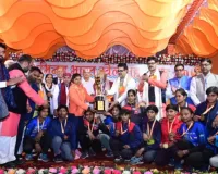 Kabaddi Competition: कबड्डी स्पर्धा के महिला वर्ग में मऊ, पुरुष में आजमगढ़ ने जीता खिताब