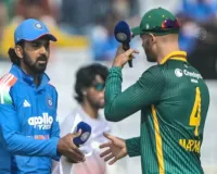 Ind vs SA 2nd ODI: दक्षिण अफ्रीका ने जीता टॉस, पहले गेंदबाजी करने का लिया फैसला 