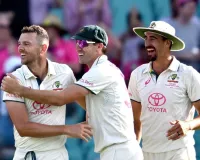 ऑस्ट्रेलिया टीम से बाहर हुए चोटिल हेजलवुड, कमिंस की वापसी के बढ़े आसार