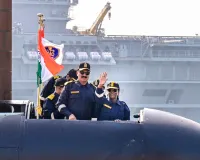 कलाम के बाद मुर्मू: राष्ट्रपति ने स्वदेशी पनडुब्बी INS वाघशीर में की समुद्री सैर, तस्वीरें वायरल