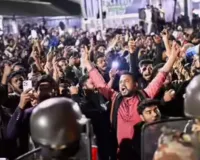 शरीफ उस्मान हादी की मौत से बांग्लादेश में भड़की हिंसा: सड़कों पर जगह-जगह प्रदर्शन, देश में छाया मातम