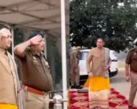 बहराइच में कथावाचक को गार्ड ऑफ ऑनर देने पर बवाल: DGP ने SP से मांगा जवाब, अखिलेश-चंद्रशेखर ने बताया 'संविधान पर हमला'