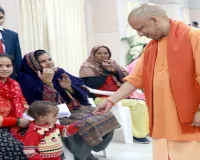 आमजन की समस्याओं के समाधान पर निगरानी रखें वरिष्ठ अधिकारी, नहीं बर्दाश्त की जाएगी कोई कमीः सीएम योगी 