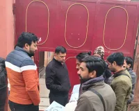 Bareilly : टैक्स बकाया होने पर एक भवन, दो व्यावसायिक प्रतिष्ठान और पांच दुकानें सील