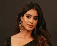 Actor of the Year 'Female'... जाह्नवी कपूर को मिला अवॉर्ड, सोशल मीडिया पर जताई खुशी