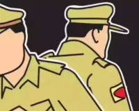  वाराणसी : स्पा सेंटर में सेक्स रैकेट का भंडाफोड़, हिरासत में 13 लोगों समेत आपत्तिजनक सामान बरामद