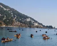 पर्यटकों की भीड़ से सरोवर नगरी फिर से गुलजार, नैनीताल के पर्यटन कारोबार ने पकड़ी रफ्तार