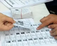 यूपी में बढ़ गई SIR की डेट... मृतक, शिफ्टेड और अनुपस्थित वोटर्स का होगा पुन: सत्यापन