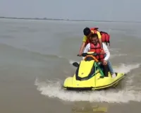 अयोध्या में जल-पर्यटन का रोमांच, सरयू घाटों का हो रहा आधुनिकीकरण