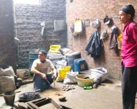 Moradabad: ई-वेस्ट गलाने वाली आठ अवैध भट्ठियों कीं ध्वस्त, परिसर किया गया सील