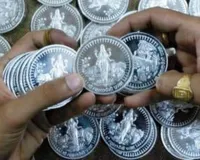 सिल्वर के बढ़ते दामों के बीच जानिए कानपुर क्यों बढ़ी चांदी के सिक्कों की डिमांड