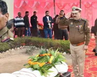 UP: शव का पोस्टमार्टम कराने आए दारोगा की हार्ट अटैक से मौत, सीपीआर भी नहीं आया काम