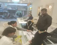 Moradabad: रिकॉर्ड महंगाई से बिगड़ा शादी का बजट, हल्के हो गए दुल्हनों के गहने