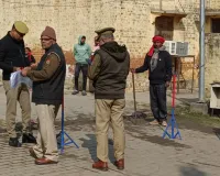 Hardoi News: पाली थाने में सनसनीखेज वारदात, पुलिस अभिरक्षा में महिला को पति ने मारी गोली