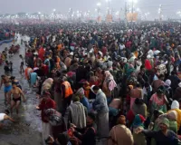 Magh Mela 2026: मौनी अमावस्या पर संगम में श्रद्धालुओं की भारी भीड़, लाखों लोगों ने लगाई ब्रह्म मुहूर्त में आस्था की डुबकी
