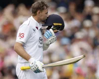 जो रूट का कमाल: 41वां टेस्ट शतक जड़कर की पोंटिंग की बराबरी, सचिन तेंदुलकर से सिर्फ 10 शतक पीछे