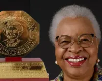 ग्रासा माशेल को मिला 2025 का इंदिरा गांधी शांति... अफ्रीकी समाजसेवी और मानवाधिकार योद्धा हुईं सम्मानित