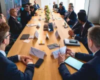 दावोस में भारत की मजबूत आवाज: प्रौद्योगिकी के लोकतंत्रीकरण पर दुनिया भर में उत्सुकता, बोले अश्विनी वैष्णव