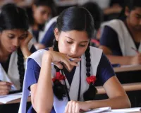 Moradabad: यूपी बोर्ड परीक्षा...नकल पर लगेगा एआई का पहरा, संदिग्ध हरकत पर बजेगा अलार्म