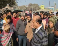 Rampur: दबंगों से परेशान साप्ताहिक बाजार का व्यापारियों ने किया बहिष्कार, बढ़ा आक्रोश