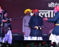 Moradabad: सोना मोहपात्रा ने सुरों से बांधा समां, मुरादाबाद में गूंजा अंबरसरिया रंग