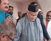 रामलला दर्शन पहुंचे कोश्यारी, दर्शन कर क्या बोले उत्तराखंड के पूर्व CM, जानिए