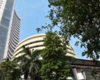 Stock market closed:  लगातार दूसरे दिन लाल निशान पर बंद हुए शेयर बाजार, 376 अंक फिसला सेंसेक्स-निफ्टी में गिरावट दर्ज 