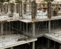 आशियाना बनाना हुआ महंगा,  इस्पात की कीमतें भर रहीं रफ्तार, सीमेंट और गिट्टी भी महंगी